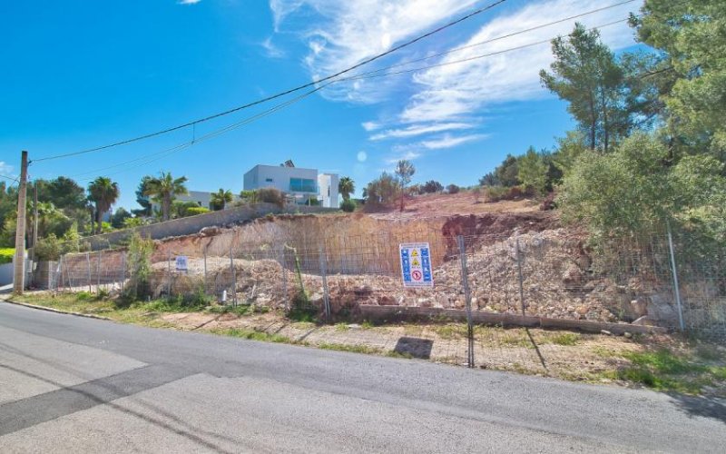 Calvià / Costa de la Calma Grundstück mit Baulizenz in Costa de la Calma Grundstück kaufen