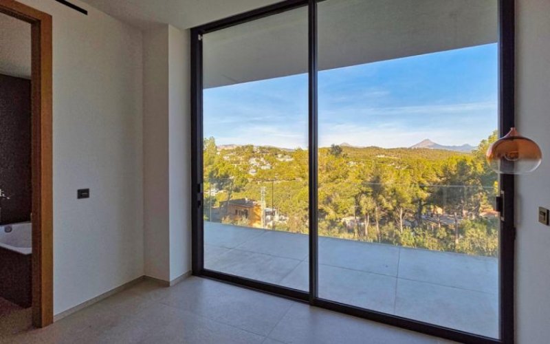 Calvià / Costa de la Calma Traumhafte Neubauvilla in Costa de la Calma – modern und repräsentativ Haus kaufen