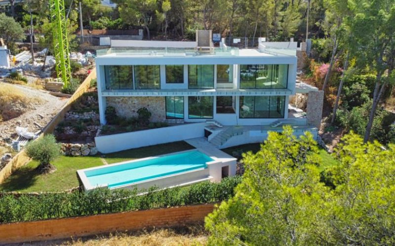 Calvià / Costa de la Calma Traumhafte Neubauvilla in Costa de la Calma – modern und repräsentativ Haus kaufen
