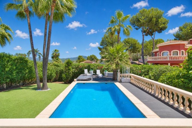 Costa De La Calma Mallorca-Lifestyle pur: Mediterrane Villa mit Pool, Whirlpool und Sonnenterrassen Haus kaufen