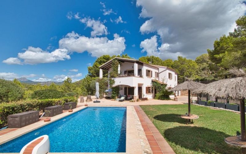 Calvià Landhaus mit Panoramablick bis zum Meer in Calvia Haus kaufen