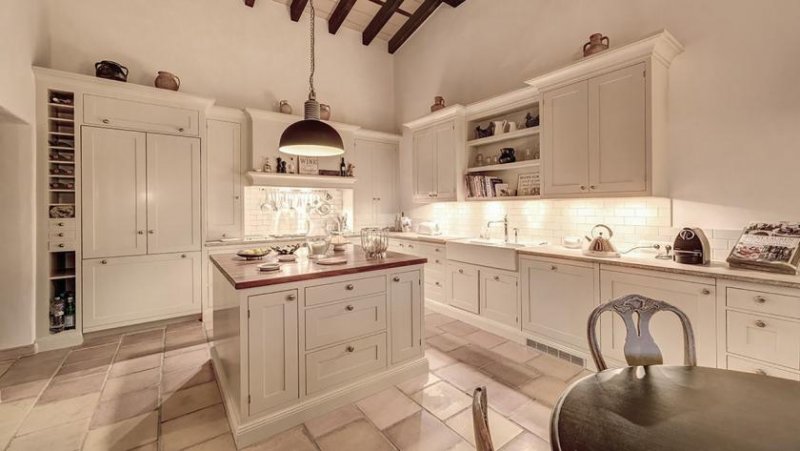 Calvià Mallorquinische Finca mit Gästehaus, Pferdeställen und Reitplatz in der Nähe von Calvia Haus kaufen