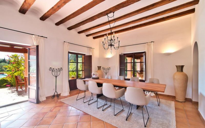 Calvià Mallorquinische Traumfinca mit absoluter Privatsphäre, eigenem Weinberg und Olivenhain bei Calvia Haus kaufen