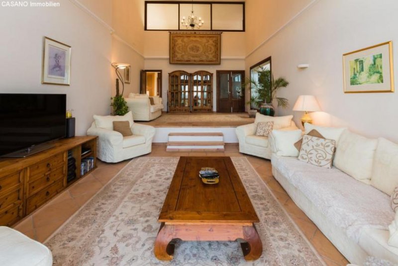 Puntiró Villa mit spektakulärem Meerblick nahe Palma de Mallorca - mit Ferienvermietungslizenz Haus kaufen