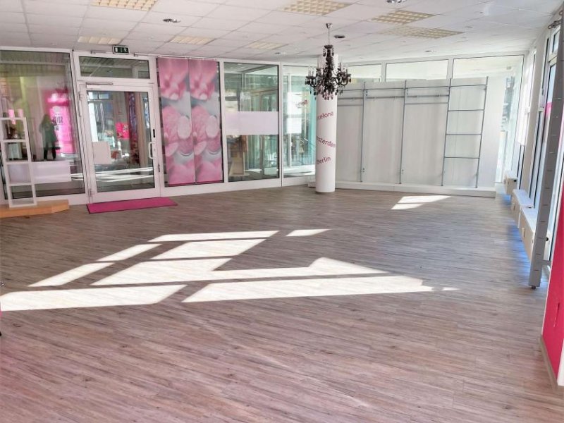 Bad Lobenstein 108 m² - Ladengeschäft im Zentrum von Bad Lobenstein Gewerbe kaufen