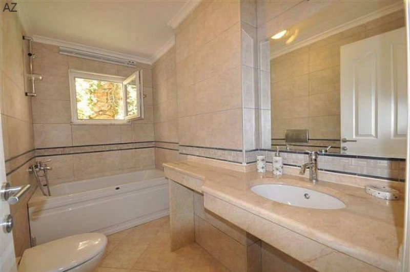 Alanya - exklusive Luxusvilla mit traumhaftem Panorama und großem Garten Haus kaufen