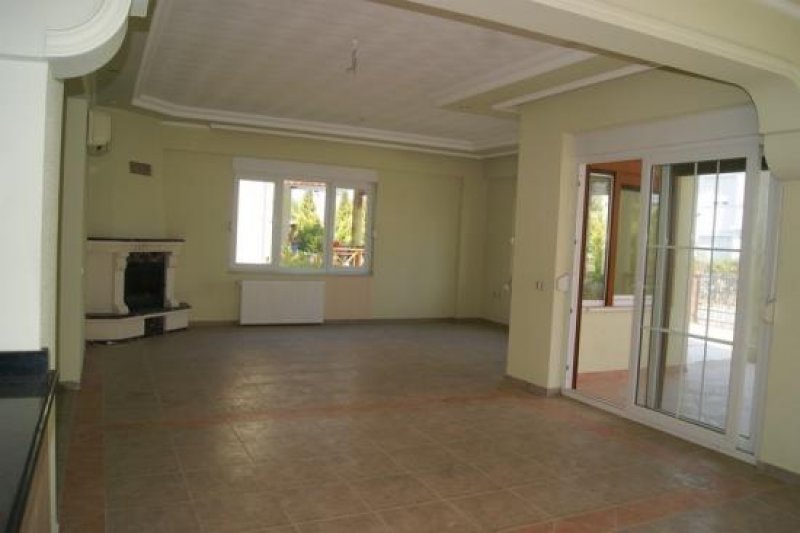 Antalya ***PROVISIONSFREI*** Große Villa nahe am Strand in Belek zu verkaufen Haus kaufen