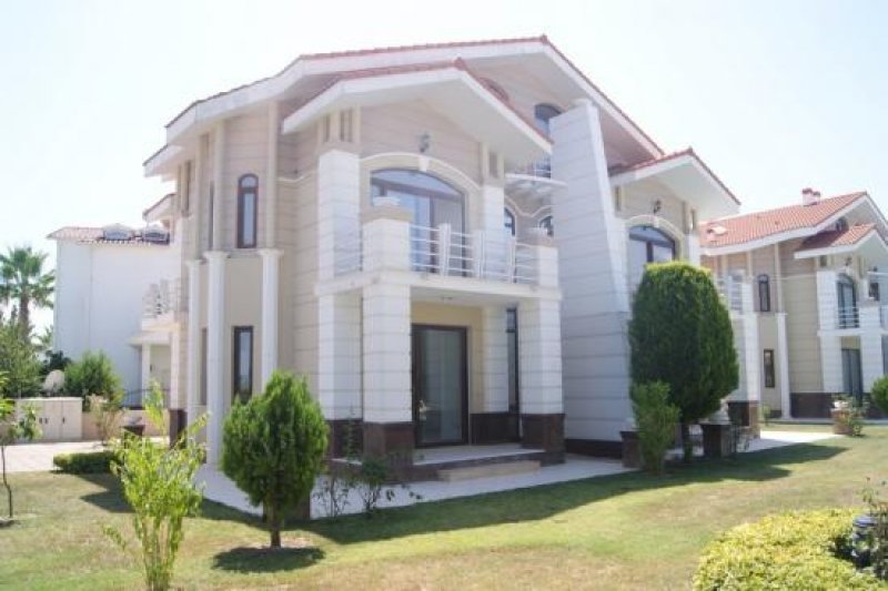 Belek, Antalya Schicke Doppelhaushälfte im Golfgebiet Haus kaufen