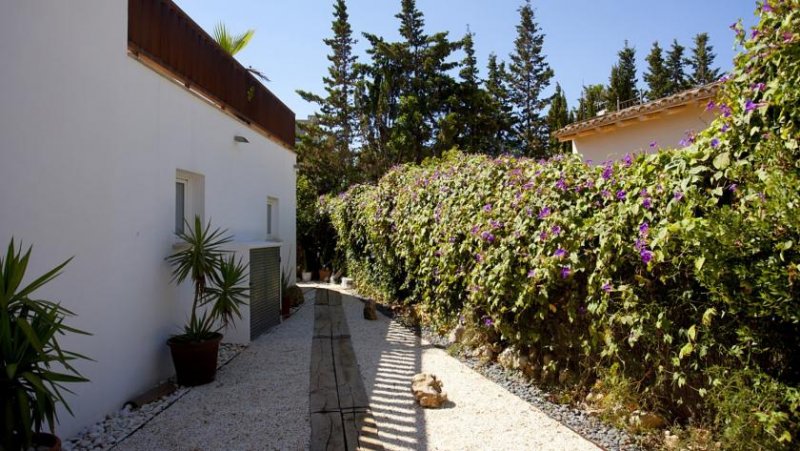 Port Verd Charmante Villa mit Meerblick, Garten und Dachterrasse Haus kaufen