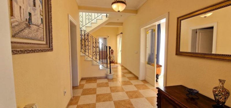 Cala Millor Hell, gepflegt und sehr geräumig ... Ihr neues Zuhause? Haus kaufen