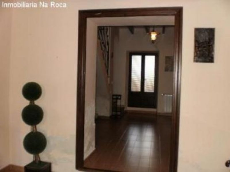 Arta Mehr als 100 jähriges Stadthaus im historischen Zentrum von Artà. Haus kaufen