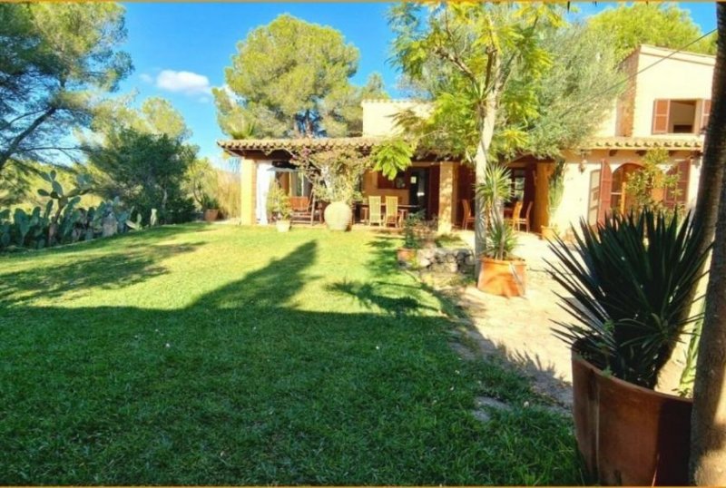 Harth-Pöllnitz Finca mit zwei Gäste-Appartements & ETV-Lizenz bei Artà - Natur, Privatsphäre & Unabhängigkeit pur Haus kaufen