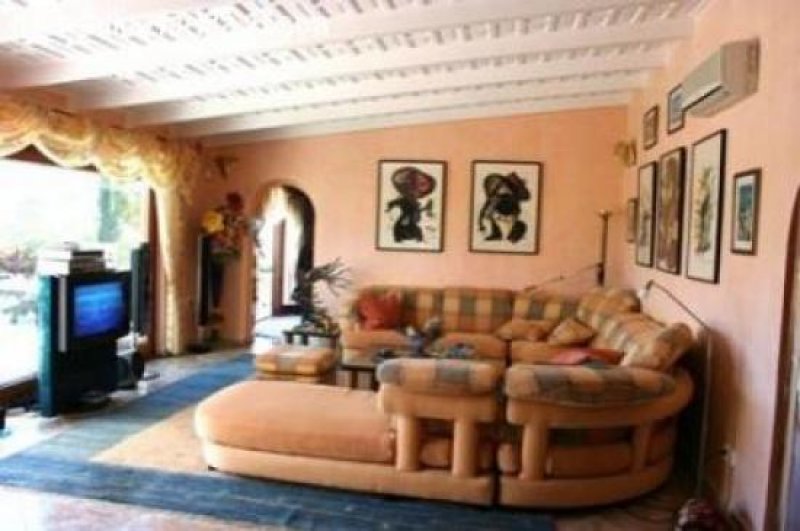 Canyamel Dieses wunderbare Chalet mit Meerblick und Indoor/Outdoor Pool befindet sich im ruhigen Villenviertel der Costa de Canyamel Haus