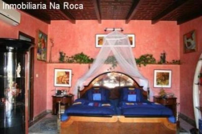 Canyamel Dieses wunderbare Chalet mit Meerblick und Indoor/Outdoor Pool befindet sich im ruhigen Villenviertel der Costa de Canyamel Haus