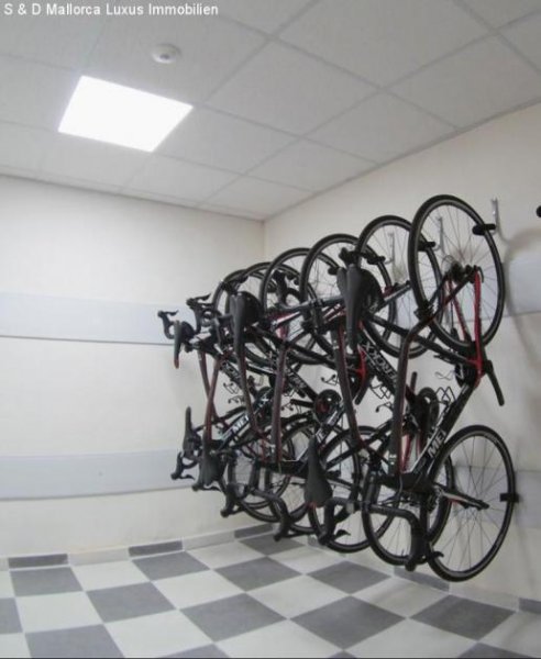 El Arenal 3 Sterne Hotel im Herzen von El Arenal Gewerbe kaufen