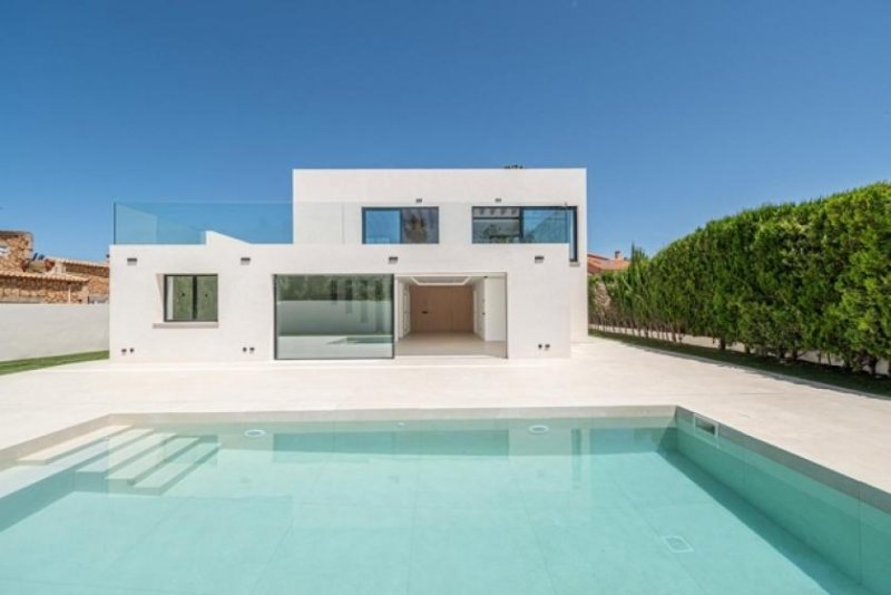 Badia Blava / Badia Gran Neue designorientierte Villa nähe Palma Haus kaufen
