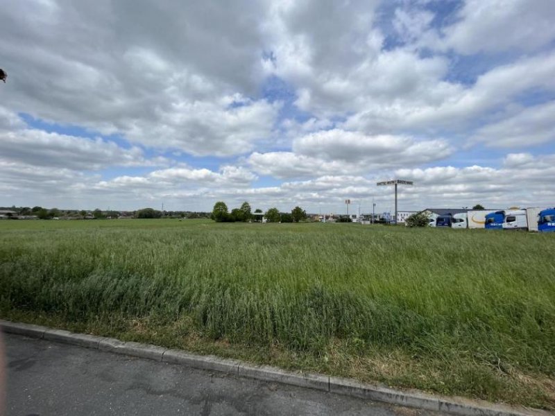 Hermsdorf Hermsdorfer Kreuz - LKW Parkplatz mit Verkaufsfläche zu verkaufen Grundstück kaufen