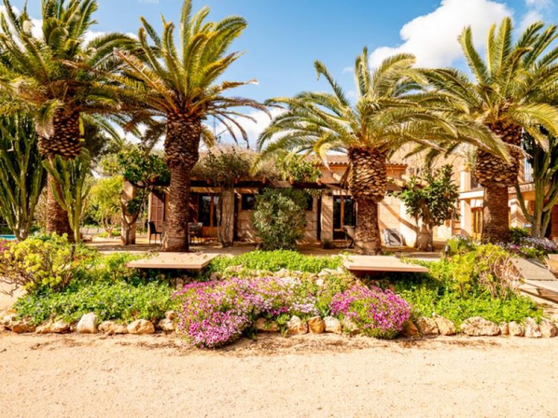 Campos Finca mit alter Mühle und 3 separaten Wohneinheiten 5 Minuten vom Strand Haus kaufen