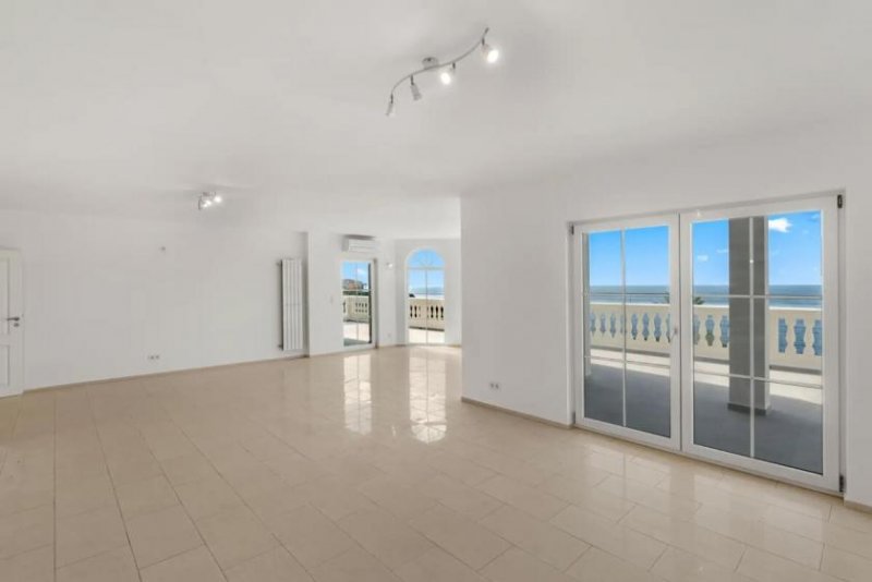 Bad Klosterlausnitz CASA SANTORINI – Mediterrane Villa in erster Meereslinie in Cala Pi Haus kaufen