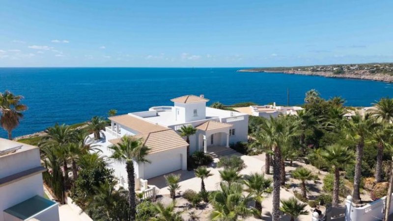 Bad Klosterlausnitz CASA SANTORINI – Mediterrane Villa in erster Meereslinie in Cala Pi Haus kaufen