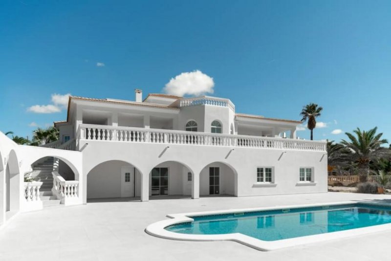 Bad Klosterlausnitz CASA SANTORINI – Mediterrane Villa in erster Meereslinie in Cala Pi Haus kaufen
