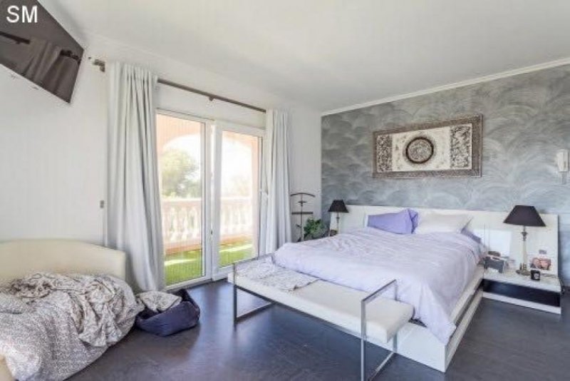 Bad Klosterlausnitz Stilvolle Luxus Villa mit beeimdruckenden Interior Haus kaufen