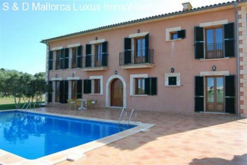 Santanyi Imposante und ausgefallene 2 stöckige Finca bei Santanyi Haus kaufen