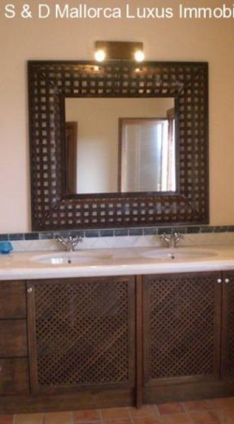 Santanyi Imposante und ausgefallene 2 stöckige Finca bei Santanyi Haus kaufen