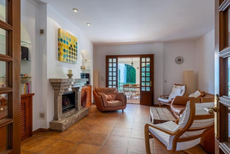 Porto Cristo Novo Mediterranes Einfamilienhaus mit Pool und Kamin in exklusiver Lage von Porto Cristo Novo - nur wenige Schritte zu Cala Anguila