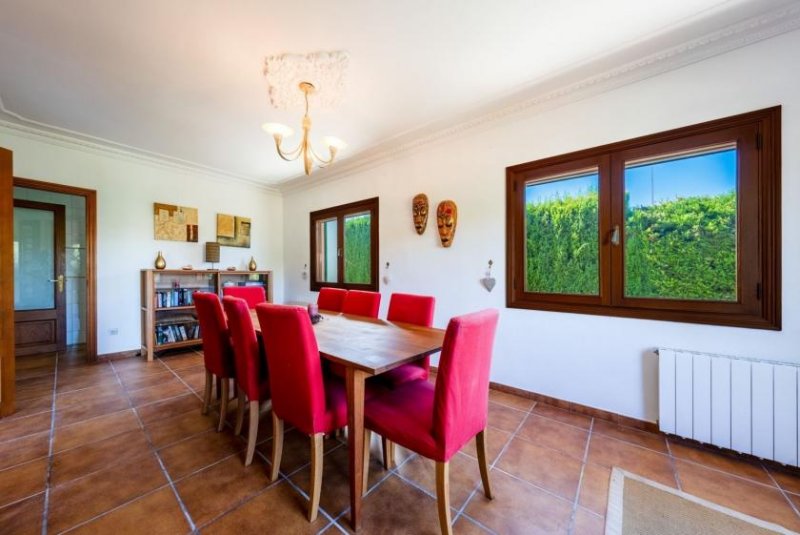 Porto Cristo Novo Mediterranes Einfamilienhaus mit Pool und Kamin in exklusiver Lage von Porto Cristo Novo - nur wenige Schritte zu Cala Anguila