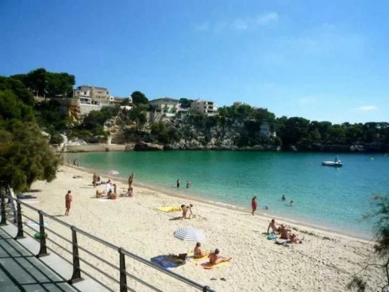 Porto Cristo Exklusive Luxusvilla mit Hafenblick in Porto Cristo - Modernes Design trifft mediterranen Charme Haus kaufen