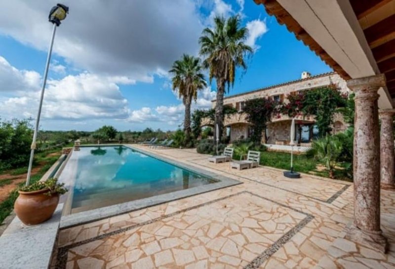 Alqueria Blanca Santanyi Einzigartiges Anwesen mit einem unglaublichen Meeres Blick Haus kaufen