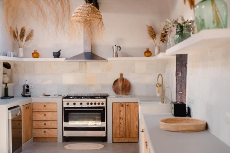 Santa Eulària ERSTKLASSIG RENOVIERTE FINCA IN TRAUMLAGE MIT FERIENLIZENZ FÜR 8 PERSONEN AUF IBIZA! Haus kaufen