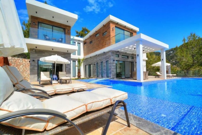 Kalkan Beeindruckende Luxus Villa mit Pool und atemberaubendem Meerblick Haus kaufen