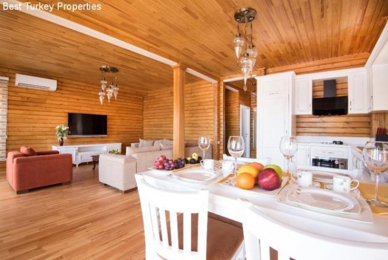Kalkan Wunderschönes Holzhaus mit Pool und Meerblick Haus kaufen