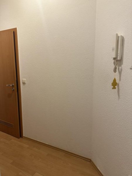Zwickau Großzügige 1-Raumwohnung mit Einbauküche in Zwickau! Denkmalschutz! Wohnung kaufen