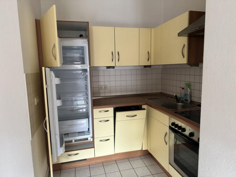 Zwickau Großzügige 1-Raumwohnung mit Einbauküche in Zwickau! Denkmalschutz! Wohnung kaufen