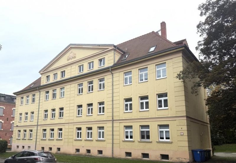 Zwickau Vermietete 4-Raum-Maisonette-WE! 2 Balkone, Stellplatz, Tageslichtbad! Wohnung kaufen