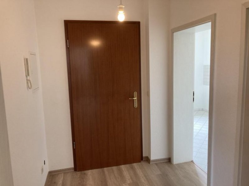 Zwickau Zentrumsnahe 1-Raumwohnung mit Einbauküche! Vermietet! Wohnung kaufen