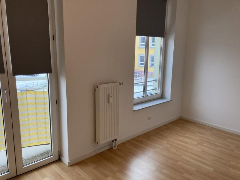Zwickau Zentrumsnahe 1,5-Raum-Whg. mit neuwertiger EBK; Fahrstuhl / rollstuhlgerecht; Vermietet! Wohnung kaufen