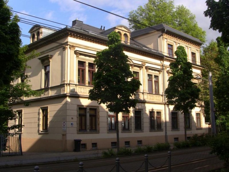Zwickau Zentrumsnahe 2-Raum-Wohnung mit Balkon! Vermietet! Wohnung kaufen