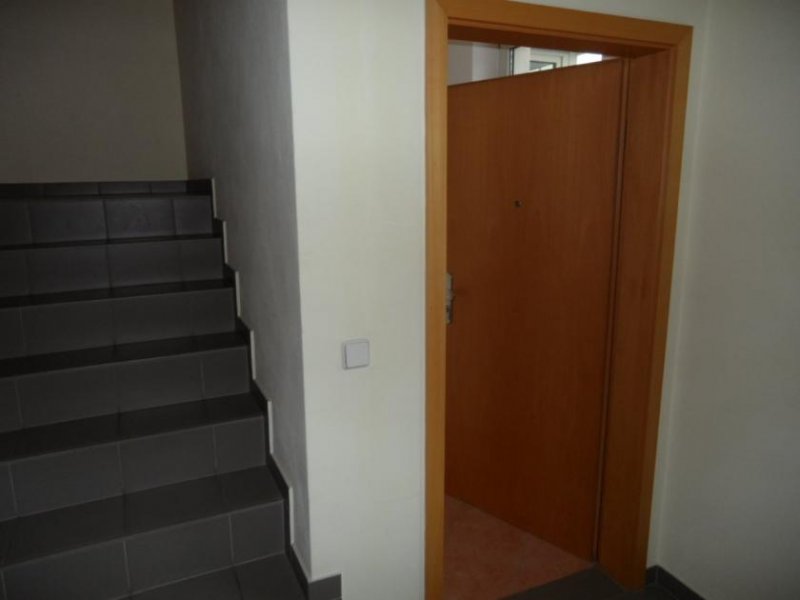 Zwickau Zwickau-Innenstadt! Helle 2RW im 2. OG, Wintergarten, Laminat, alles fußläufig erreichbar Wohnung kaufen