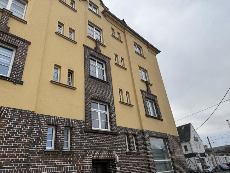 Zwickau Vermietete 2-Raumwohnung mit Balkon in Zwickau! Wohnung kaufen