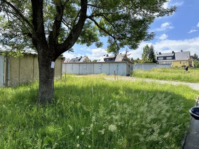 Zwickau Zwickau-Weißenborn! Baugrundstück in begehrter Lage für EFH, DHH oder Reihenhäuser, teilerschlossen Grundstück kaufen