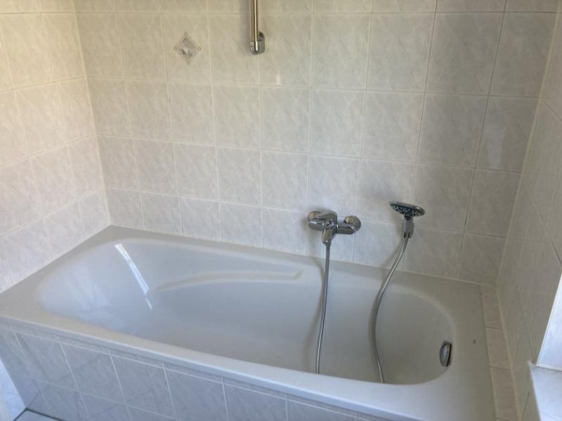 Zwickau Attraktive 1-Raumwohnung mit Tageslichtbad in Marienthal! Nähe HBK! Wohnung kaufen