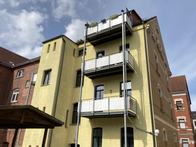 Zwickau Geräumige 2-Raum-Wohnung in Marienthal mit Balkon! Wohnung kaufen