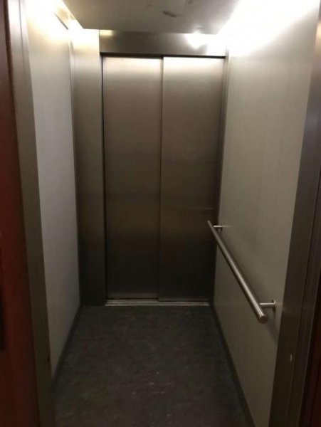 Zwickau Vermietete 2-Raumwohnung mit Balkon, Fahrstuhl und TG-Stellplatz! Marienthal - Nähe HBK! Wohnung kaufen