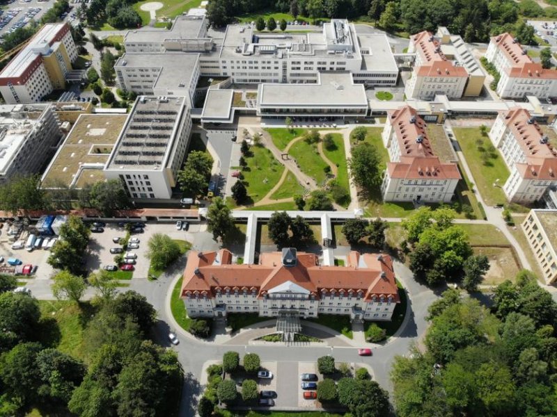 Zwickau Vermietete 2-Raumwohnung mit Balkon! Marienthal - Nähe HBK! Wohnung kaufen