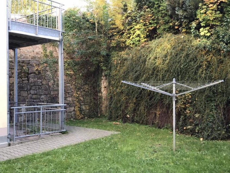 Kirchberg Ab 01.12.2025 frei! Schöne 2-Raum-Wohnung mit Balkon! Denkmalschutz! Wohnung kaufen