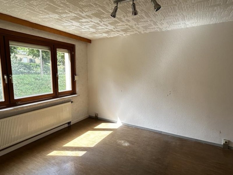 Mülsen 3-Raumwohnung mit Stellplatz und Balkon in Mülsen! Wohnung kaufen